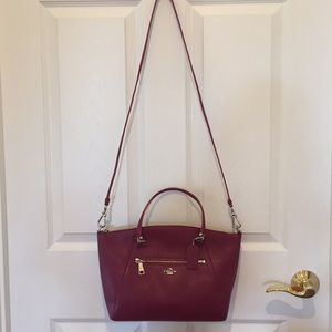 Medium size handbag